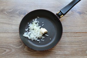 Яичница с консервированными помидорами