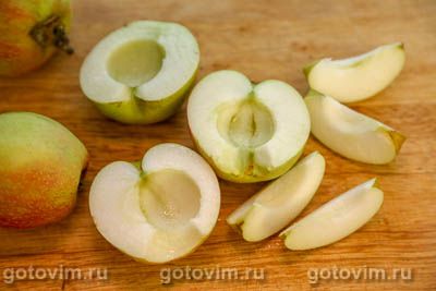 Компот из красной рябины с яблоками