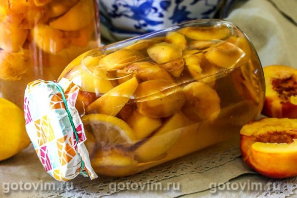 Компот из персиков и нектаринов на зиму