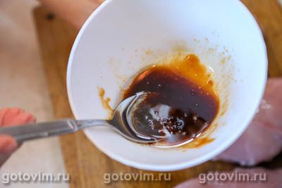 Куриная грудка на решетке гриль в маринаде с апельсином и чили Куриная грудка на решетке гриль в маринаде с апельсином и чили