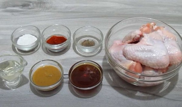 Куриные крылышки с корочкой в духовке — 5 рецептов с фотографиями Куриные крылышки с корочкой в духовке — 5 рецептов с фотографиями