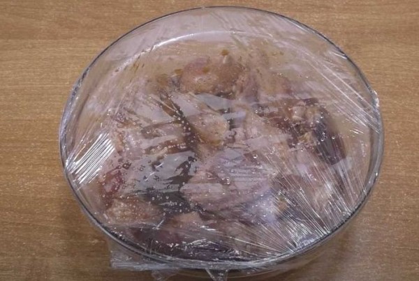 Куриные крылышки с корочкой в духовке — 5 рецептов с фотографиями Куриные крылышки с корочкой в духовке — 5 рецептов с фотографиями