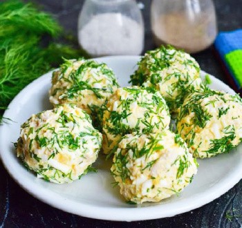 Куриные шарики с сыром Рафаэлло без майонеза Куриные шарики с сыром Рафаэлло без майонеза