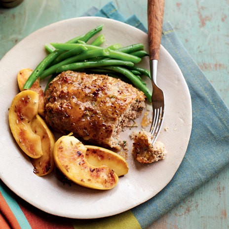 Куриный рулет с яблоками Куриный рулет с яблоками