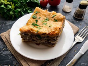 Лазанья с тушенкой Лазанья с тушенкой