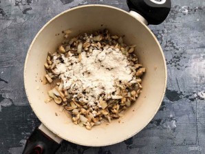 Лазанья с тушенкой Лазанья с тушенкой