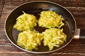 Ленивые беляши из кабачков с мясным фаршем Ленивые беляши из кабачков с мясным фаршем