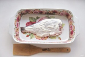 Лещ в духовке с картофелем