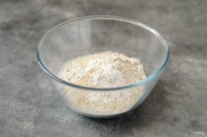 Луковый хлеб в духовке без дрожжей