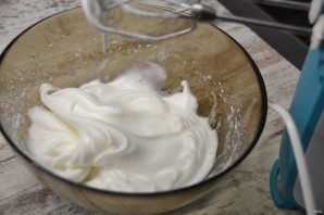 Макарон на итальянской меренге Макарон на итальянской меренге