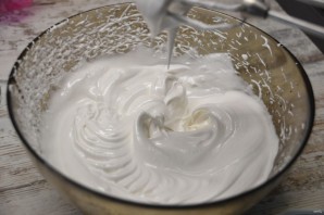 Макарон на итальянской меренге Макарон на итальянской меренге