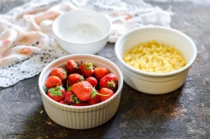 Макароны с клубникой Макароны с клубникой