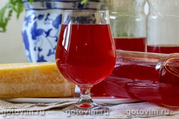 Медовуха ставленная малиновая Медовуха ставленная малиновая