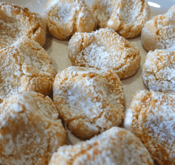 Миндальное печенье без грамма муки ( Итальянское печенье из миндальной муки ) Миндальное печенье без грамма муки ( Итальянское печенье из миндальной муки )