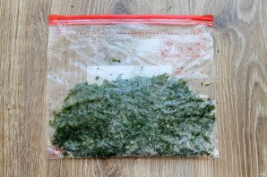 Морковная ботва на зиму