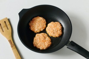 Морковные оладьи с творогом