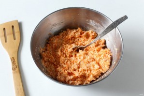 Морковные оладьи с творогом