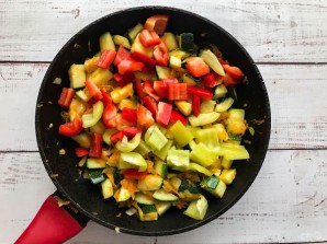 Овощное рагу с креветками Овощное рагу с креветками