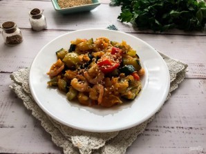 Овощное рагу с креветками Овощное рагу с креветками