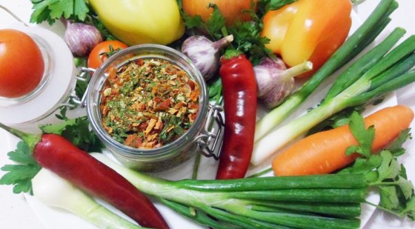 Овощной бульон на зиму - приправа из сушеных овощей и зелени, пошаговый рецепт с фото