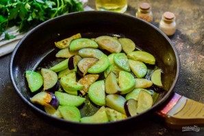 Паста с баклажанами и кабачками