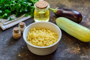 Паста с баклажанами и кабачками