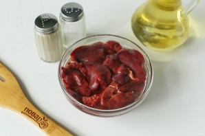 Печень в соусе "Бешамель"