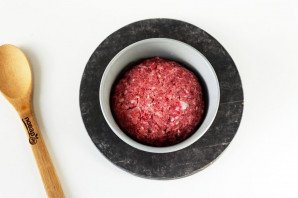 Пельмени со свеклой