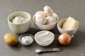 Песочный пирог с грибами и картофелем