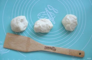 Пирог с сухофруктами из дрожжевого теста