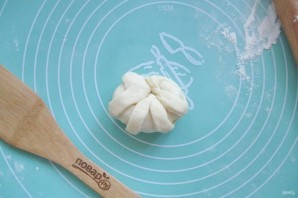 Пирог с сухофруктами из дрожжевого теста