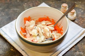 Салат из рыбы с морковью