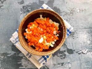 Салат "Застольный" с курицей Салат "Застольный" с курицей