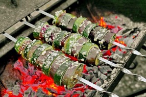 Шашлык из кабачков и баклажанов