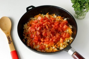 Щи с косервированным зеленым горошком