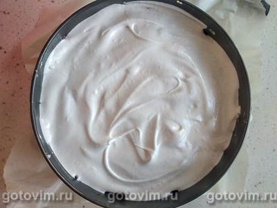 Творожный пирог с персиками и воздушной меренгой Творожный пирог с персиками и воздушной меренгой