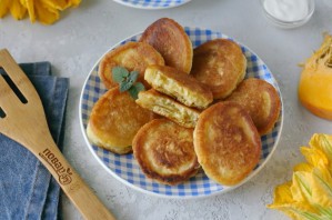 Тыквенные оладьи на молоке