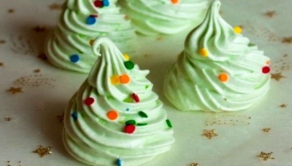 Что приготовить на десерт на Новый Год 2021 — 13 простых, вкусных рецептов к новогоднему столу Что приготовить на десерт на Новый Год 2021 — 13 простых, вкусных рецептов к новогоднему столу