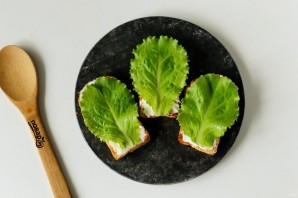 Английский сэндвич с огурцом и яйцом