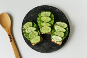 Английский сэндвич с огурцом и яйцом