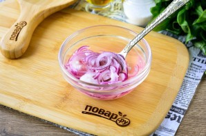 Баварский салат с охотничьими колбасками Баварский салат с охотничьими колбасками