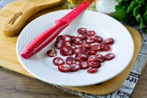 Баварский салат с охотничьими колбасками Баварский салат с охотничьими колбасками