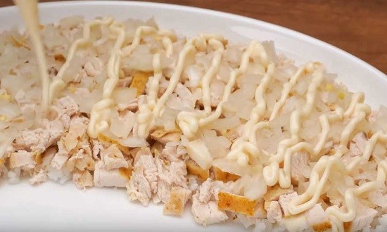 Бесподобно вкусные салаты на Новый год, первыми сметаются со стола Бесподобно вкусные салаты на Новый год, первыми сметаются со стола