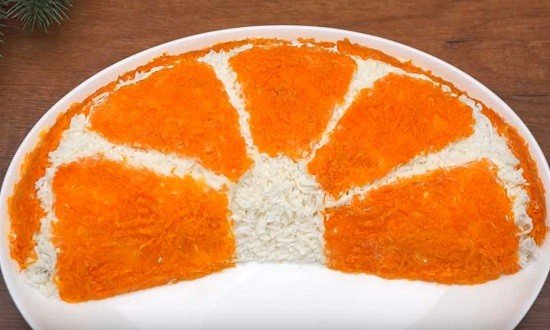 Бесподобно вкусные салаты на Новый год, первыми сметаются со стола Бесподобно вкусные салаты на Новый год, первыми сметаются со стола