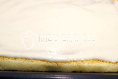 Бисквитный рулет с кремом «Зимнее полено» Бисквитный рулет с кремом «Зимнее полено»