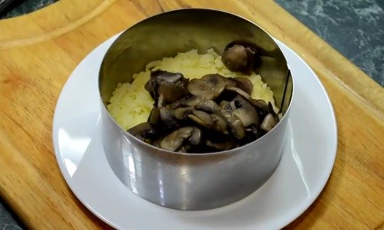 Новогодние салаты 2021 — 21 рецепт самых вкусных и красивых салатов на Новый Год Новогодние салаты 2021 — 21 рецепт самых вкусных и красивых салатов на Новый Год