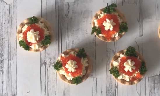 Меню на Новый 2021 год Быка — что приготовить на новогодний стол нового и интересного Меню на Новый 2021 год Быка — что приготовить на новогодний стол нового и интересного