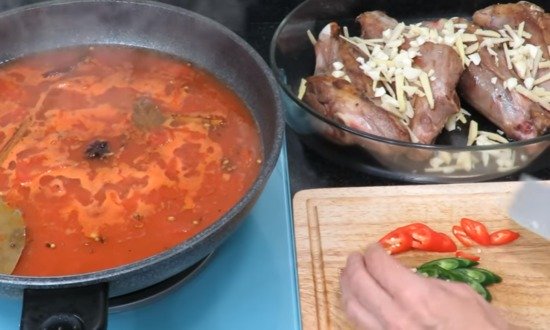 Горячие блюда на Новый 2021 год — что можно приготовить нового и интересного на новогодний стол Горячие блюда на Новый 2021 год — что можно приготовить нового и интересного на новогодний стол