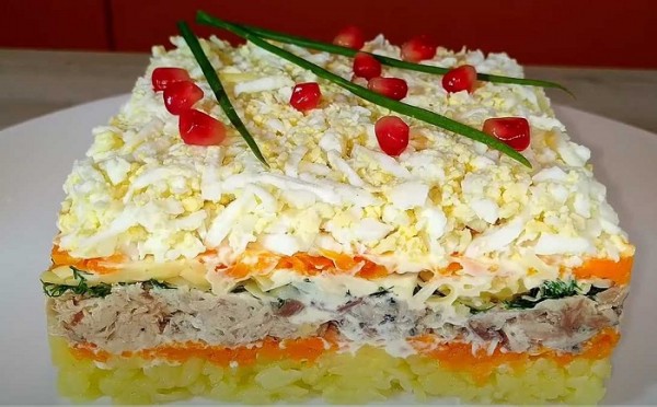 Как приготовить салат на Новый год 2021, который вкуснее Шубы и Оливье?