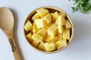 Картофельный суп с кроликом